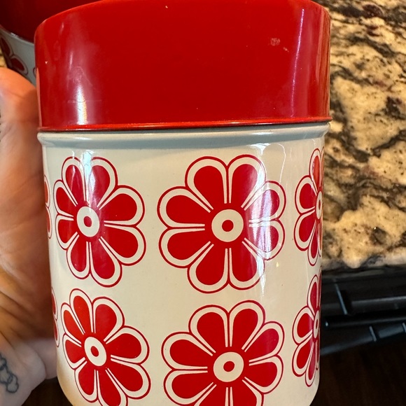 Vintage Retro Metal Canister set Red/White Flowers - Picture 12 of 15